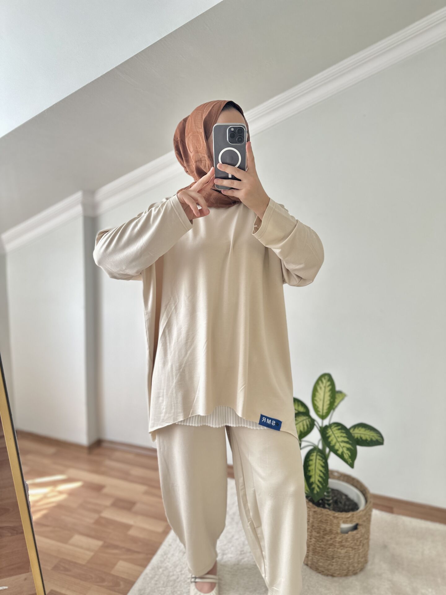 Ekru Şalvar Basic Takım