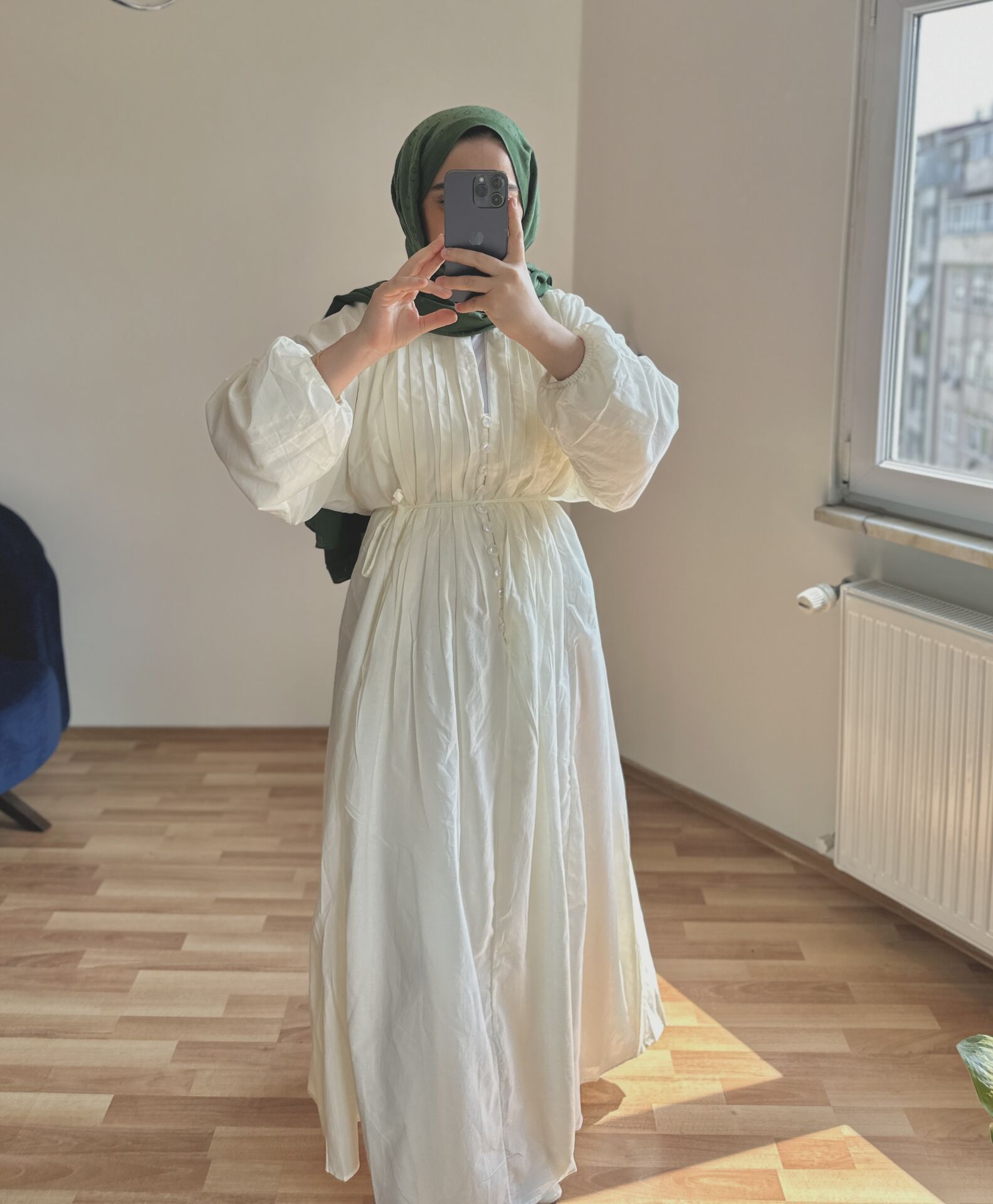 Pile Detaylı Pamuk Vual Elbise