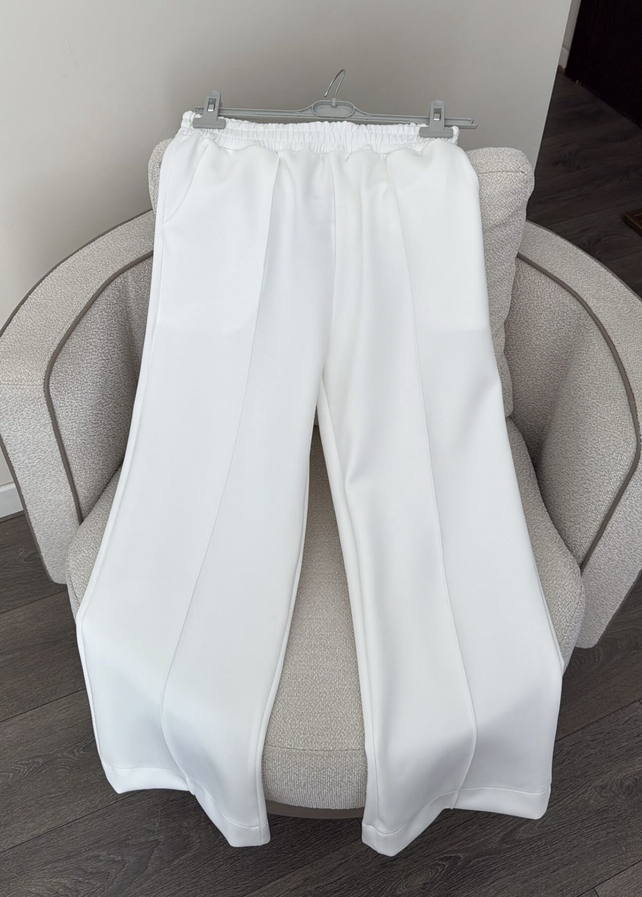 Beyaz Çimalı Scuba Pantolon