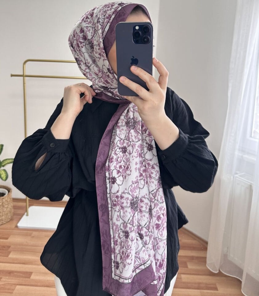 Çiçek Desenli Şal  Mürdüm