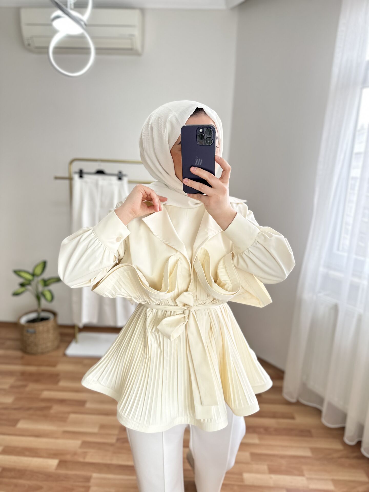 Piliseli Grenli Premium Ceket  Ekru