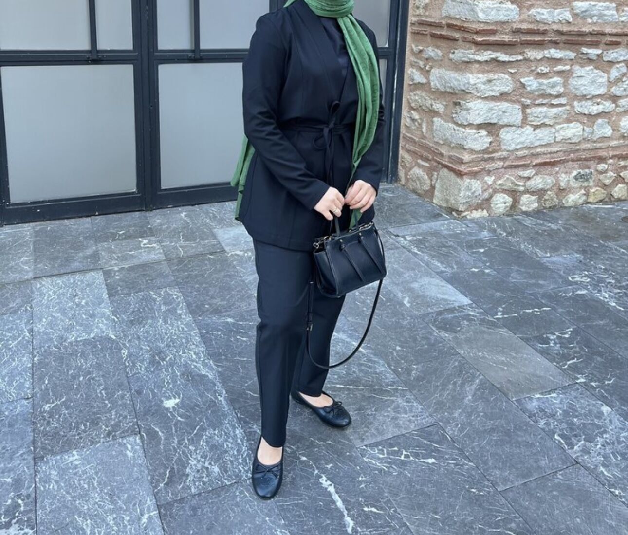 Pull On Siyah Pantolon