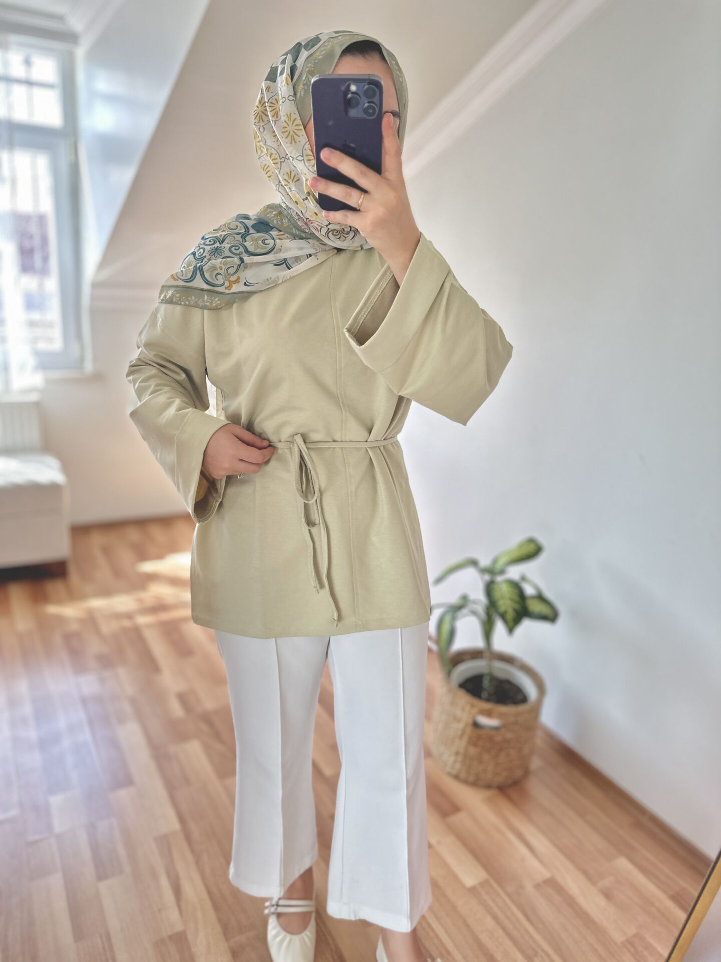 Bağlamalı Yanı Yırtmaçlı Detay Sweat Mint