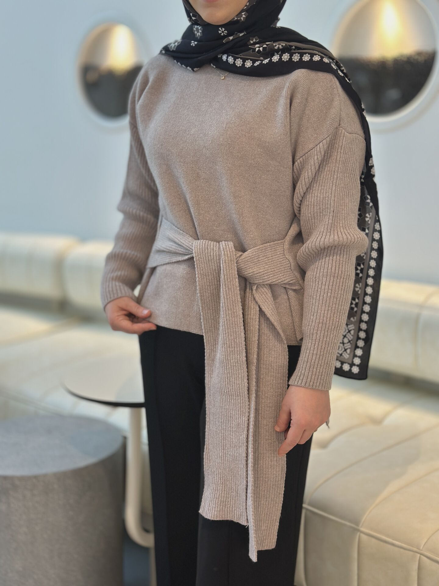 Bel Bağcıklı Triko - Vizon