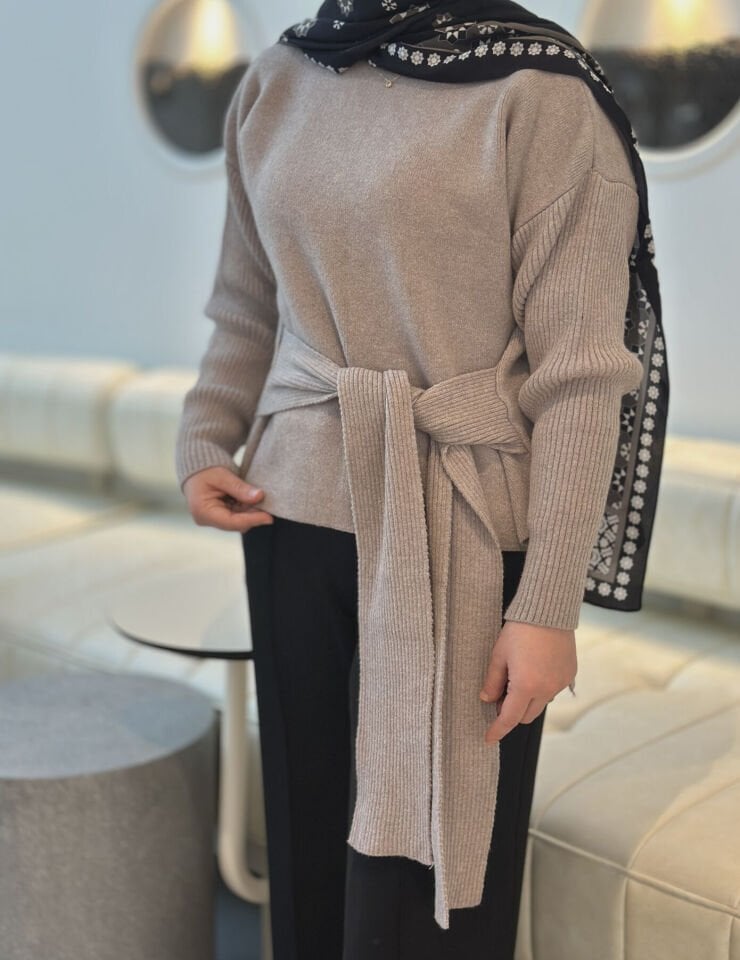 Bel Bağcıklı Triko - Vizon