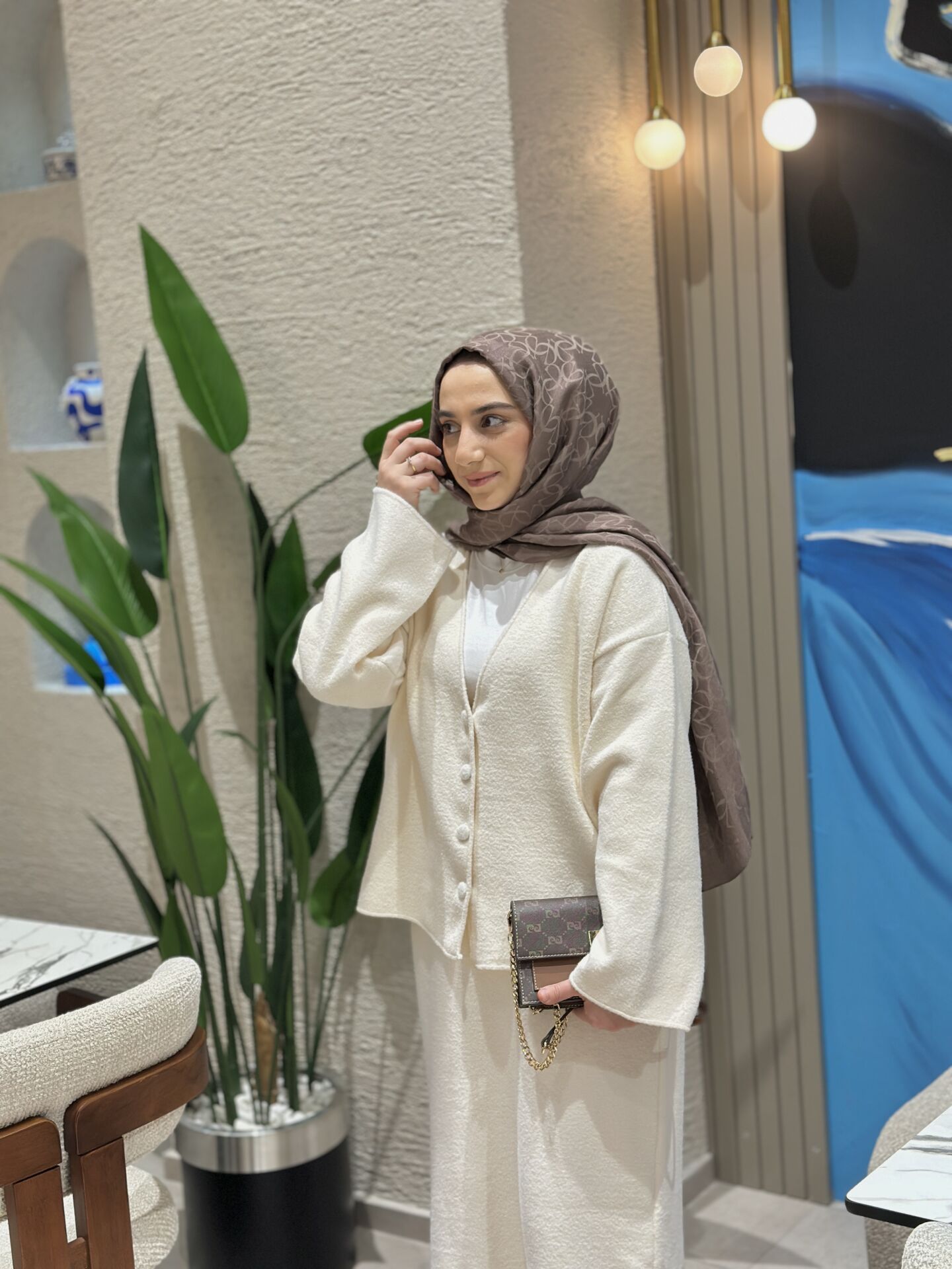 Angora Etekli Takım Ekru