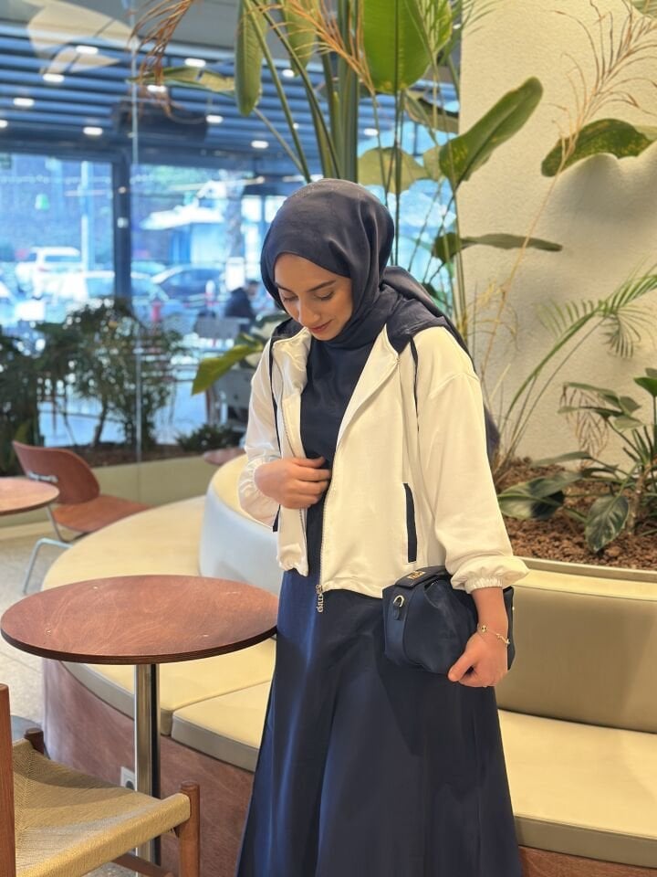 Ekru Garni Detaylı İkili Elbise | Lacivert-Beyaz