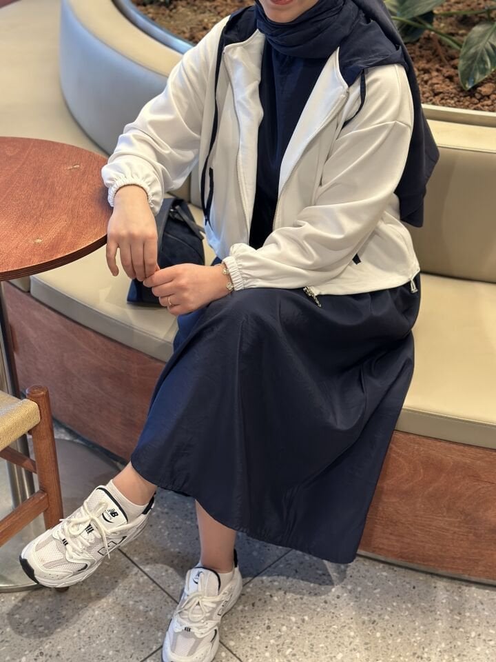 Ekru Garni Detaylı İkili Elbise | Lacivert-Beyaz