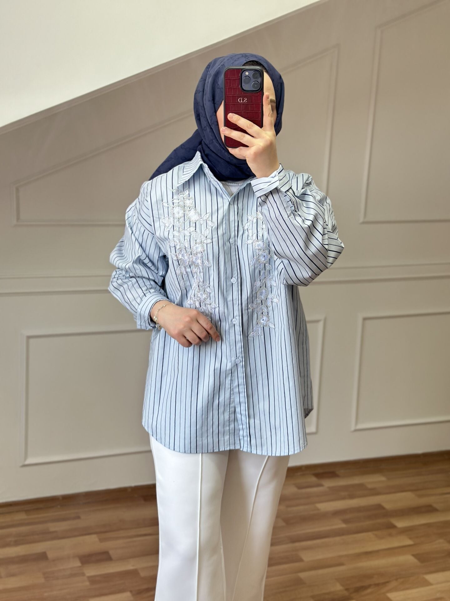 İşlemeli Gömlek Mavi