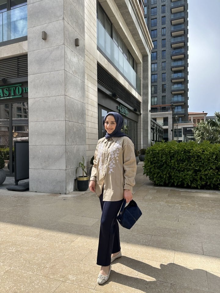 İşlemeli Gömlek Haki